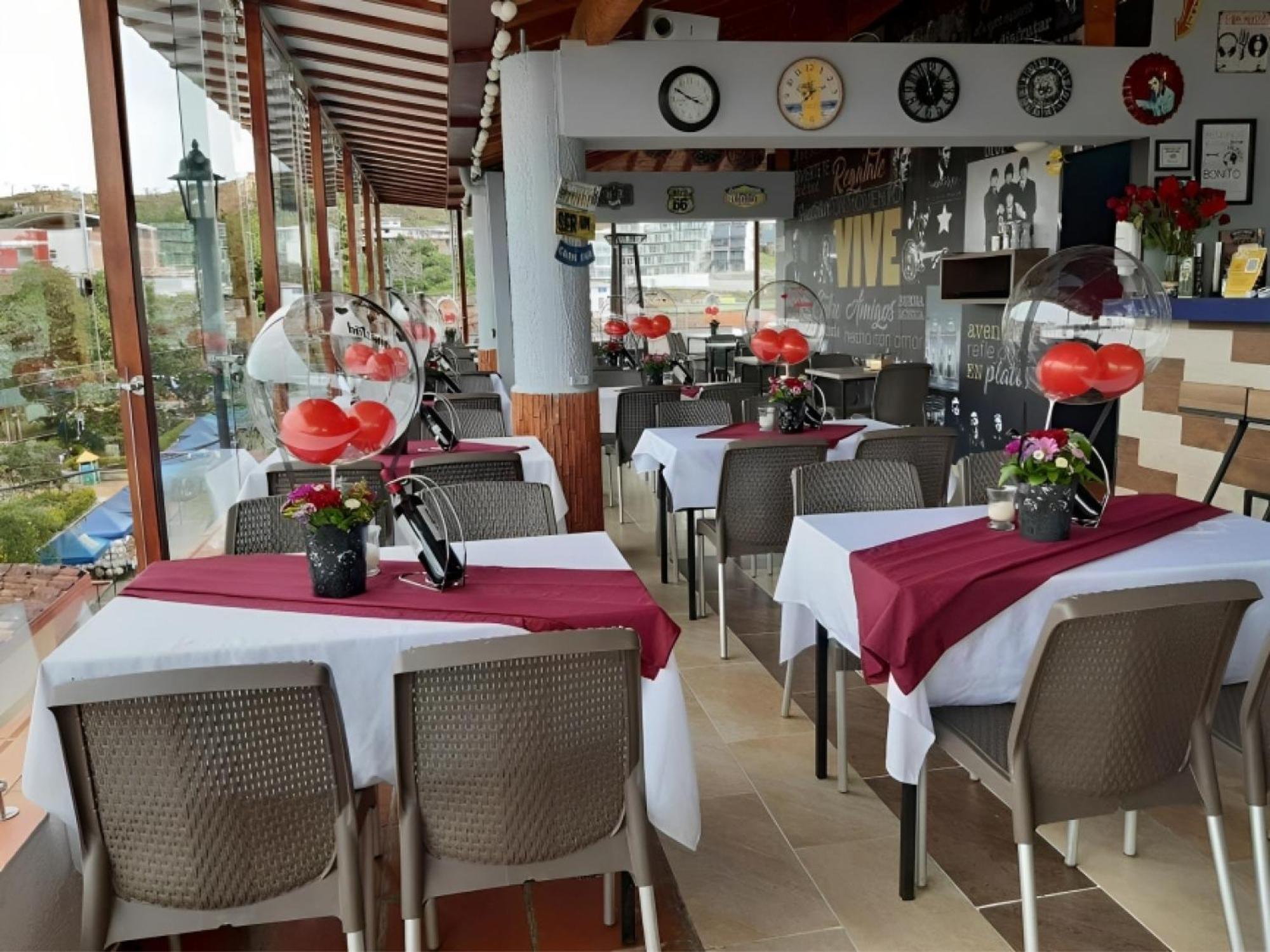 Hotel Guatatur Guatapé 外观 照片