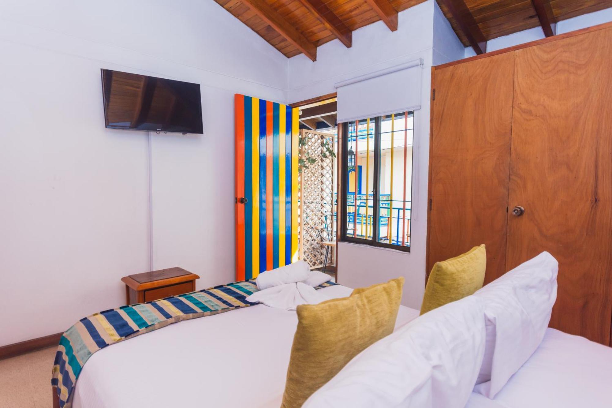 Hotel Guatatur Guatapé 外观 照片