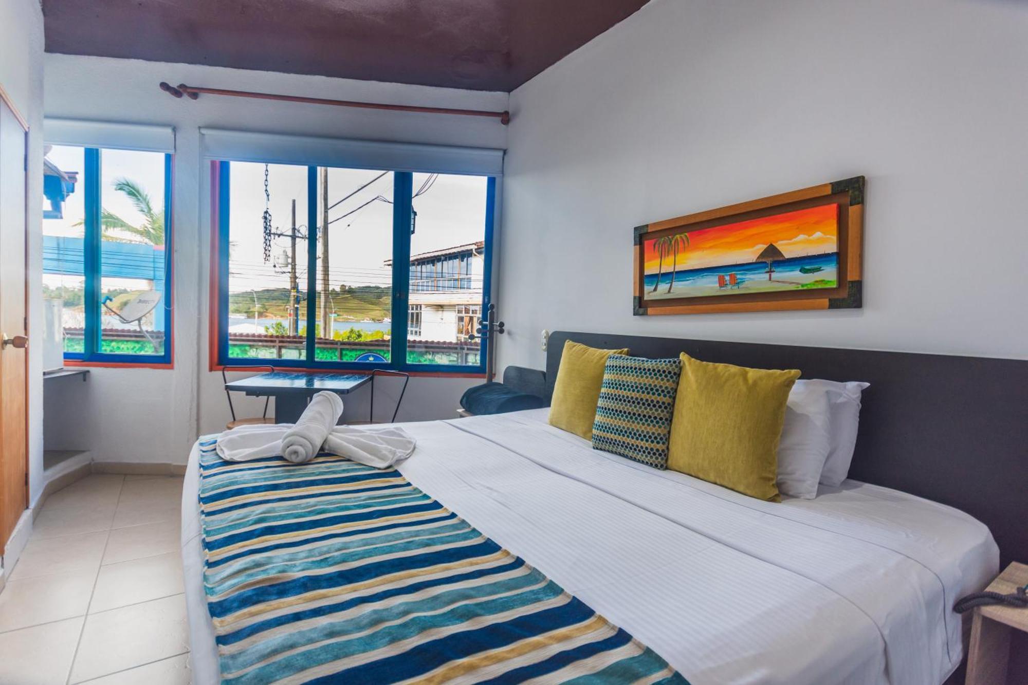 Hotel Guatatur Guatapé 外观 照片