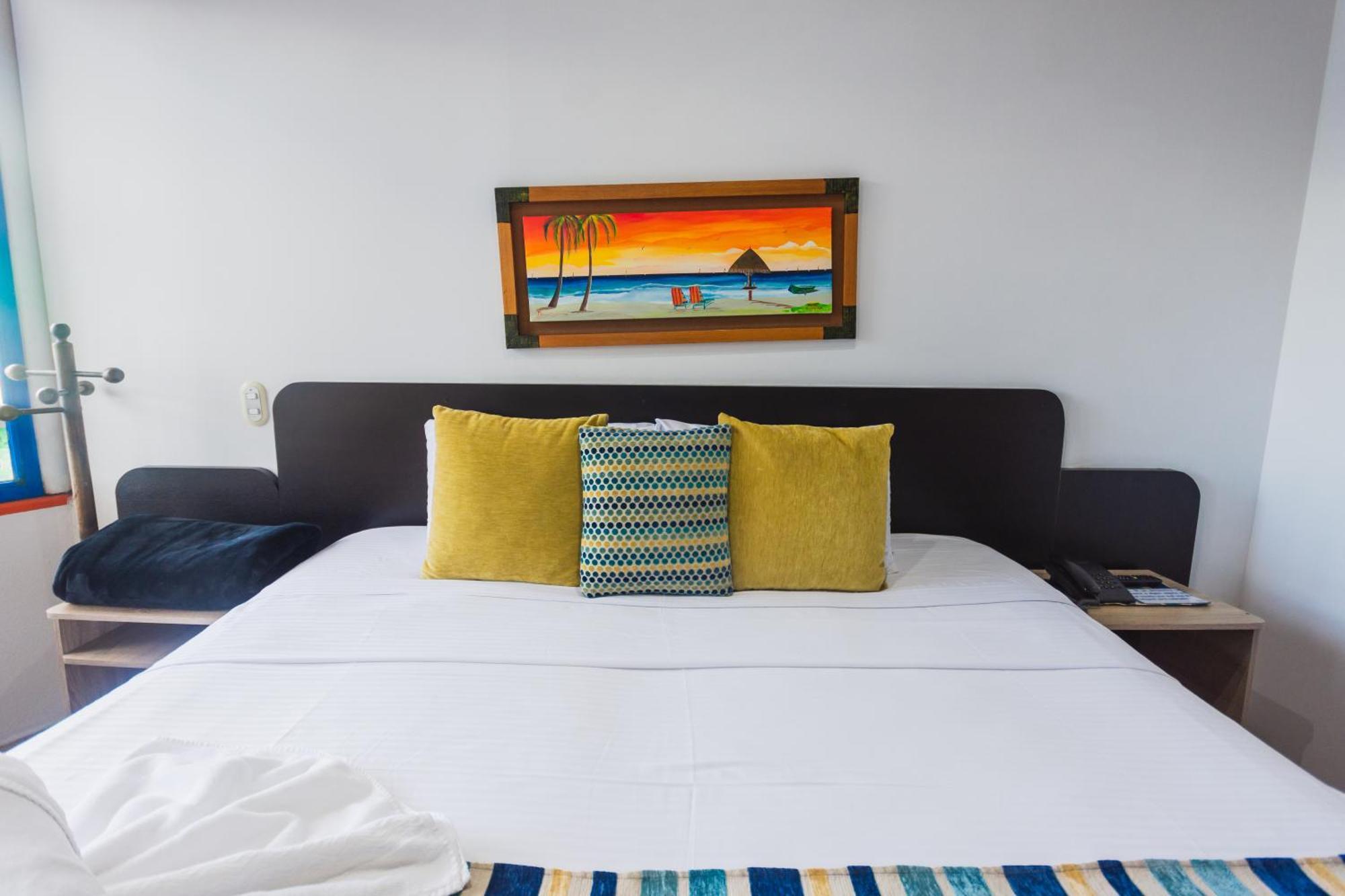 Hotel Guatatur Guatapé 外观 照片