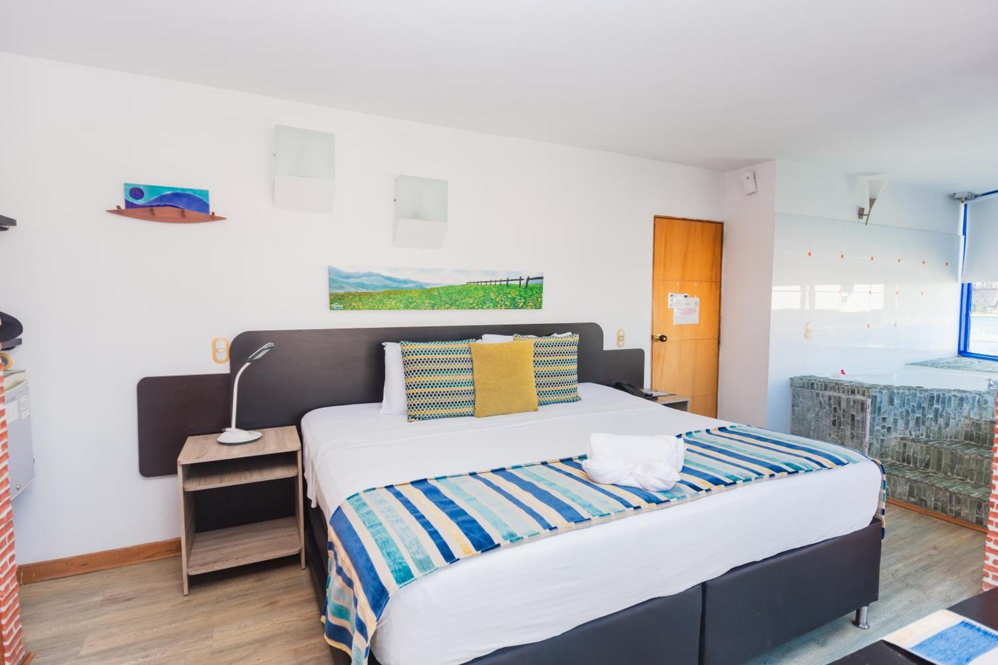 Hotel Guatatur Guatapé 外观 照片