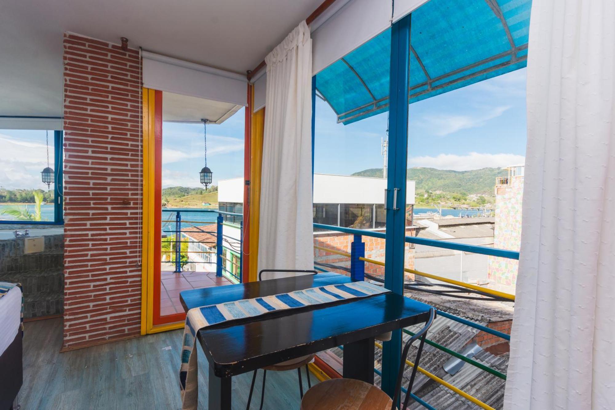 Hotel Guatatur Guatapé 外观 照片