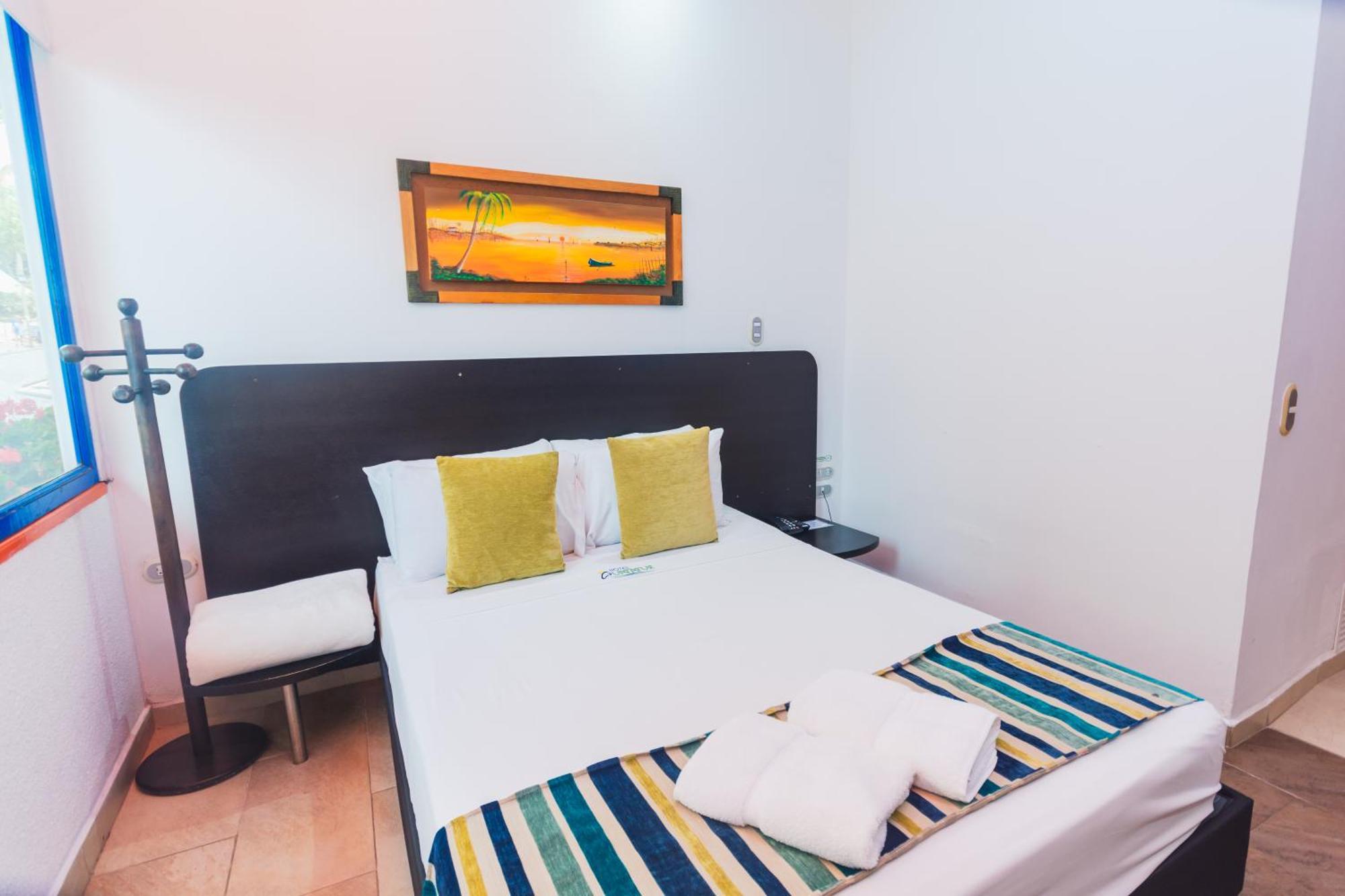 Hotel Guatatur Guatapé 外观 照片