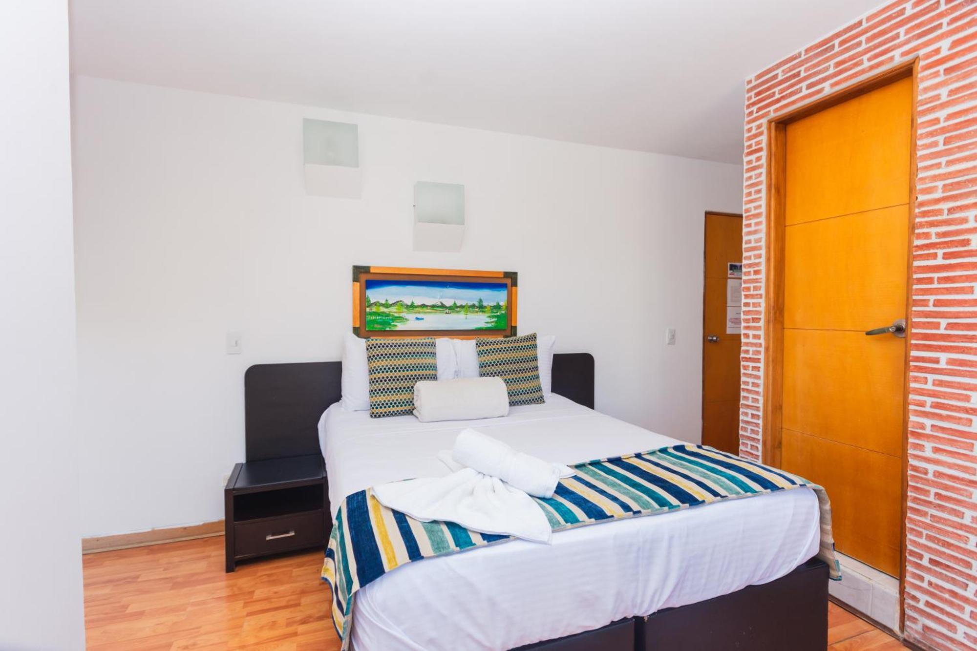 Hotel Guatatur Guatapé 外观 照片