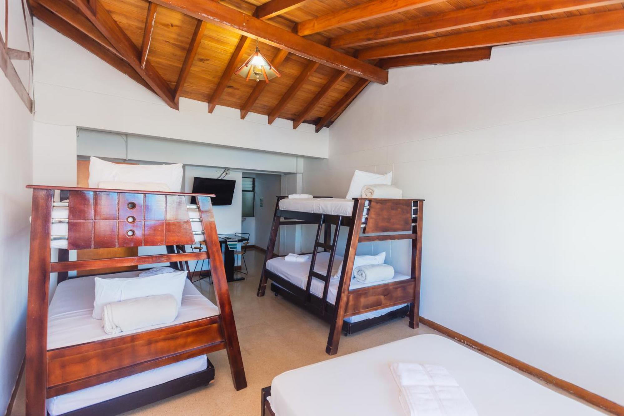 Hotel Guatatur Guatapé 外观 照片